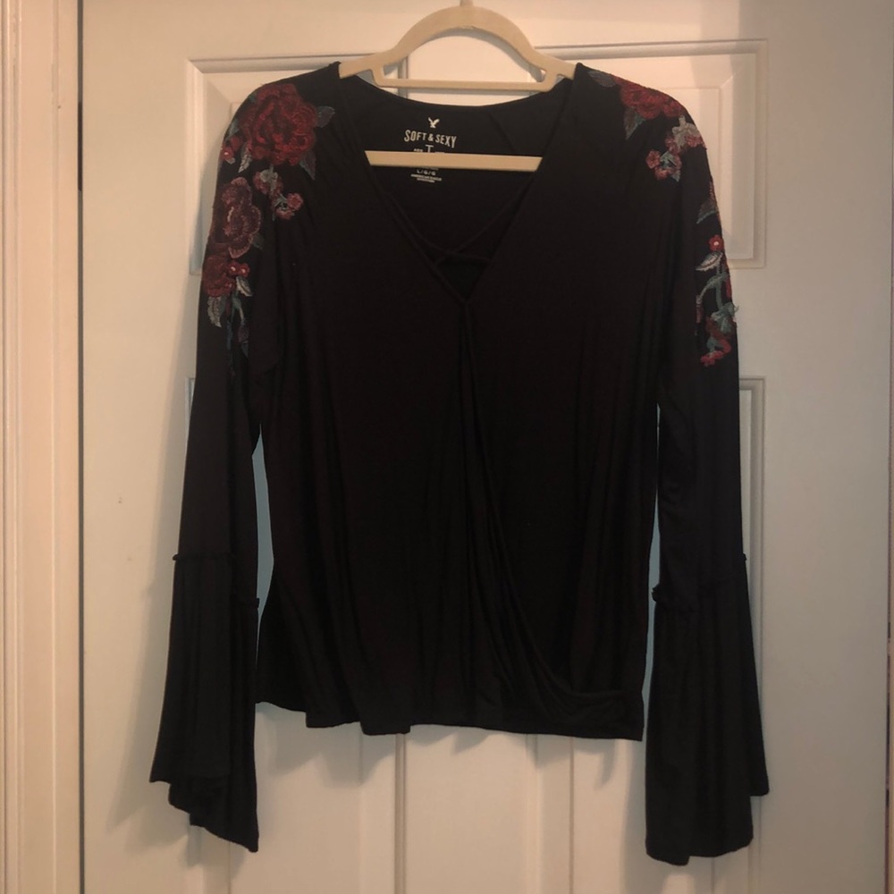 Flowered cotton criss-cross blouse